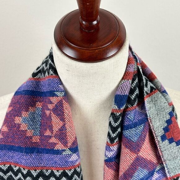 EUC BP. Women’s Scarf - Picture 6 of 7